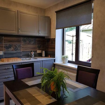 דירות Jūrkalne Sunnyhouse מראה חיצוני תמונה